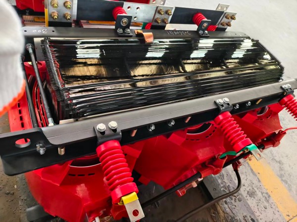 新一代SCB18石屏石屏石屏干式变压器 10kV 高效干式电力变压器 新一代SCB18石屏石屏石屏干式变压器 10kV 高效干式电力变压器